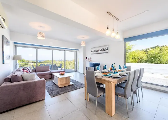 Villa Ayia Triada View Protaras